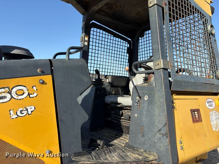 image for item OB9480 2006 John Deere 650J LGP dozer