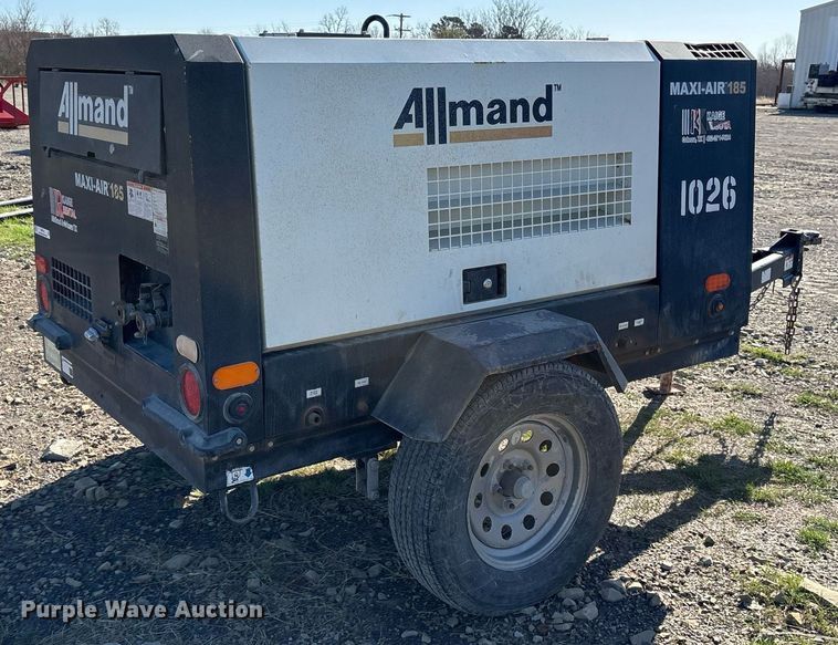 image for item OB9510 2019 Allmand Maxi-Air 185 air compressor