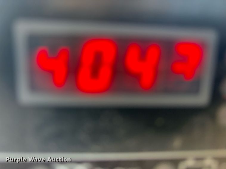 image for item OB9510 2019 Allmand Maxi-Air 185 air compressor