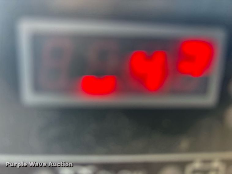 image for item OB9510 2019 Allmand Maxi-Air 185 air compressor