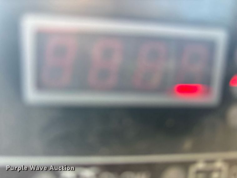 image for item OB9510 2019 Allmand Maxi-Air 185 air compressor