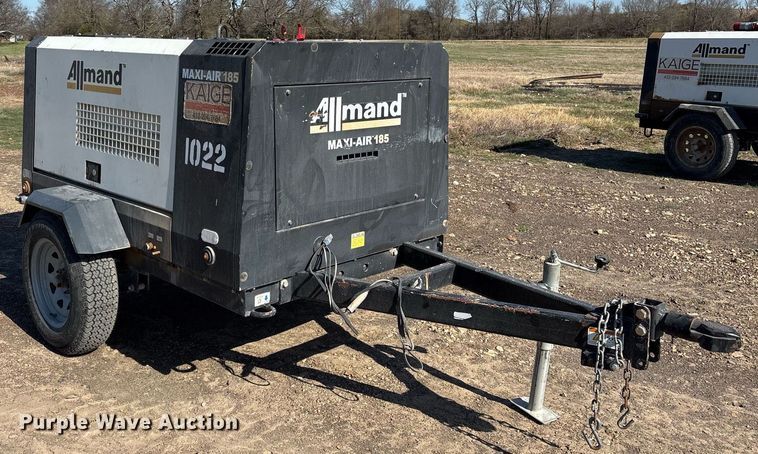 image for item OB9511 2019 Allmand Maxi-Air 185 air compressor
