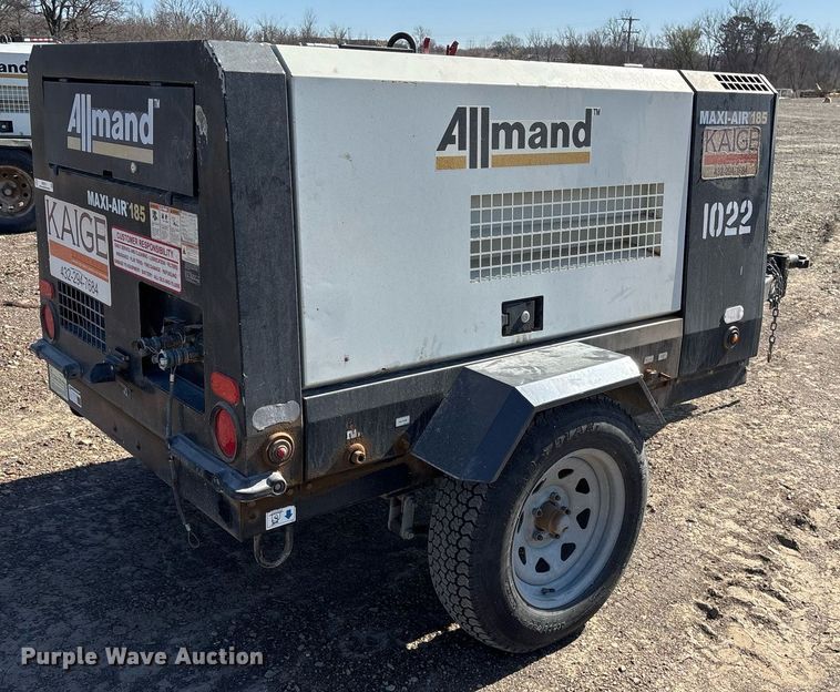 image for item OB9511 2019 Allmand Maxi-Air 185 air compressor