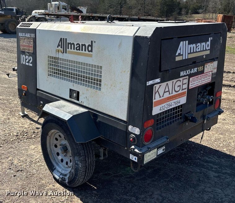 image for item OB9511 2019 Allmand Maxi-Air 185 air compressor