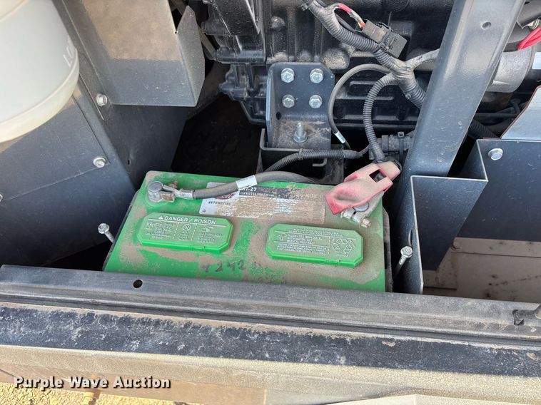 image for item OB9511 2019 Allmand Maxi-Air 185 air compressor