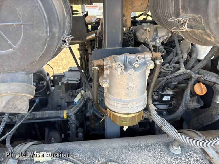 image for item OB9511 2019 Allmand Maxi-Air 185 air compressor