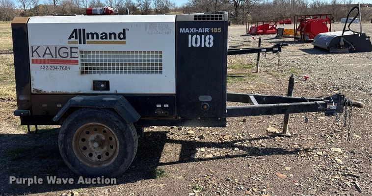 image for item OB9512 2018 Allmand Maxi-Air 185 air compressor