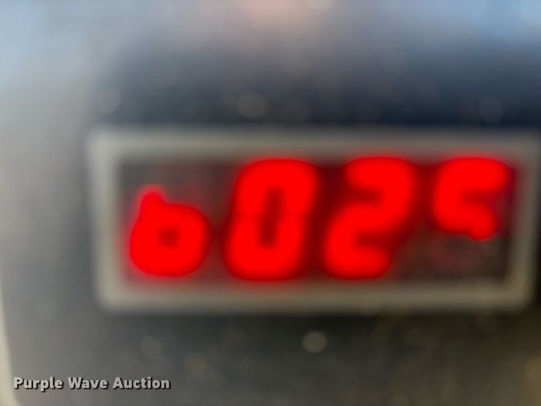 image for item OB9512 2018 Allmand Maxi-Air 185 air compressor