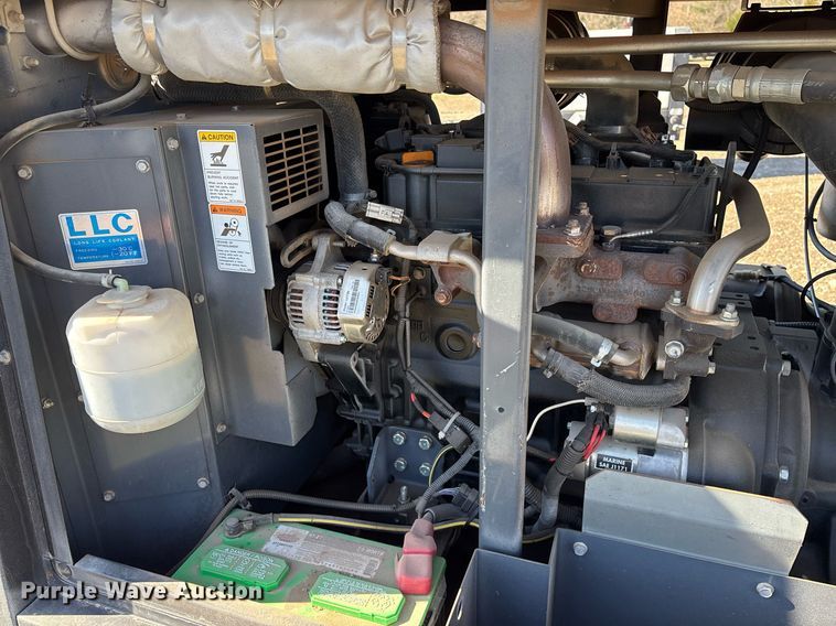 image for item OB9512 2018 Allmand Maxi-Air 185 air compressor