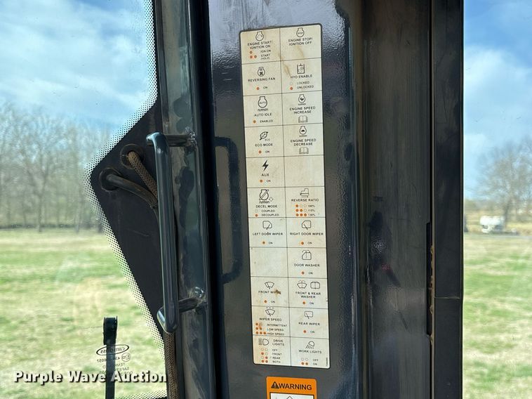 image for item OB9520 2019 John Deere 650K LGP dozer