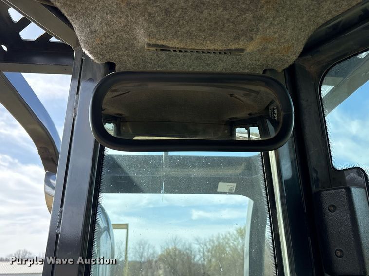 image for item OB9520 2019 John Deere 650K LGP dozer