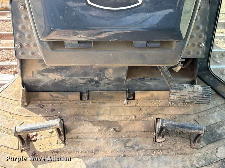 image for item OB9520 2019 John Deere 650K LGP dozer