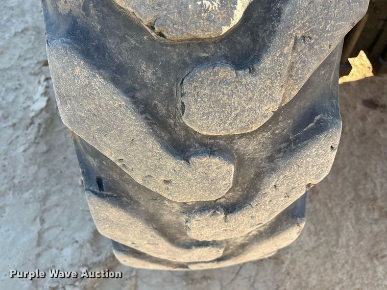 image for item OB9533 2006 JLG G943 telehandler