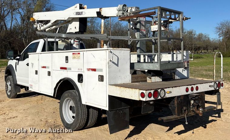image for item OB9534 2017 Ford F550 bucket truck