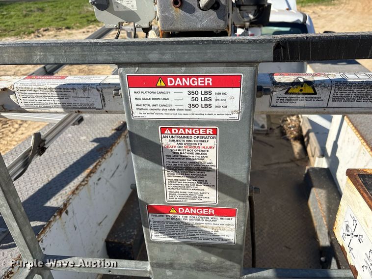 image for item OB9534 2017 Ford F550 bucket truck