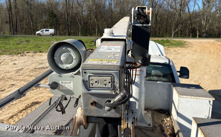 image for item OB9534 2017 Ford F550 bucket truck