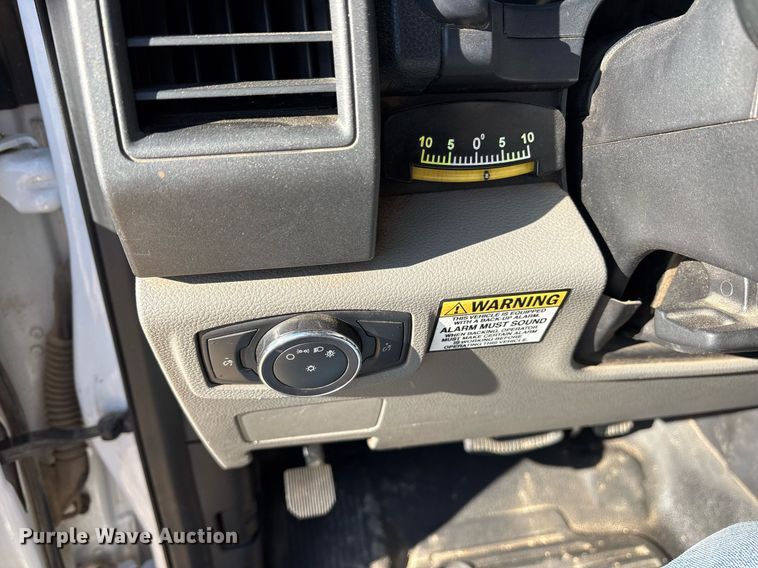 image for item OB9534 2017 Ford F550 bucket truck