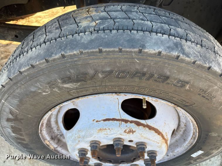 image for item OB9534 2017 Ford F550 bucket truck