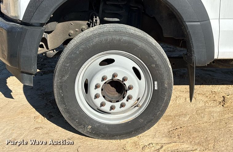 image for item OB9534 2017 Ford F550 bucket truck