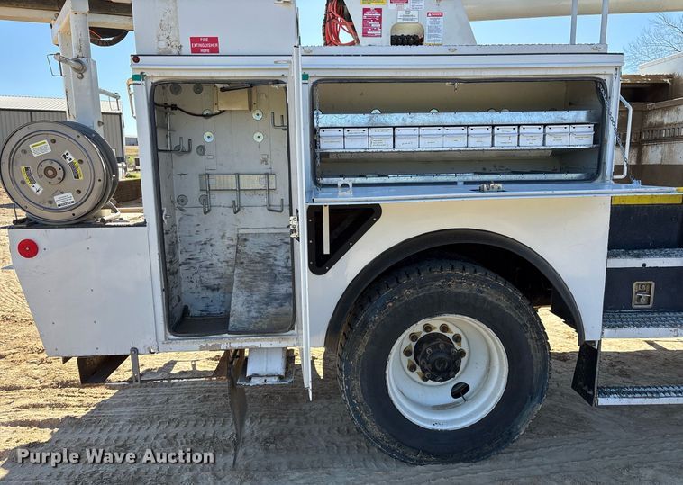 image for item OB9535 2019 Freightliner M2 bucket truck