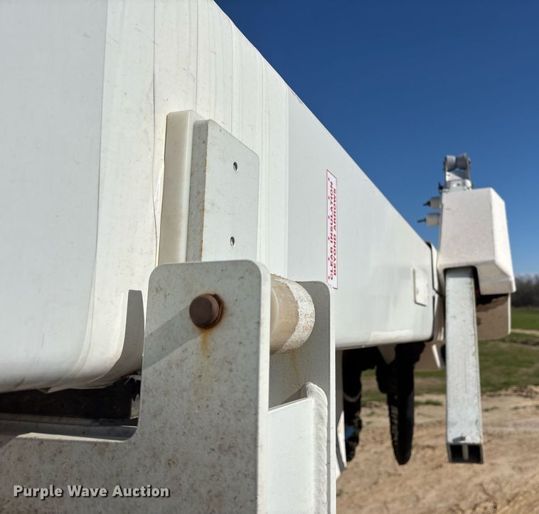 image for item OB9535 2019 Freightliner M2 bucket truck