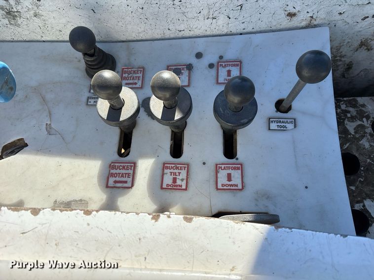 image for item OB9535 2019 Freightliner M2 bucket truck