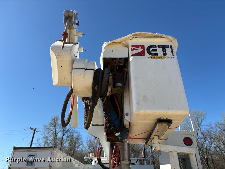 image for item OB9535 2019 Freightliner M2 bucket truck
