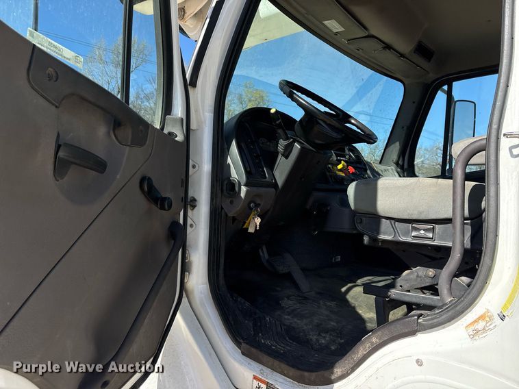 image for item OB9535 2019 Freightliner M2 bucket truck