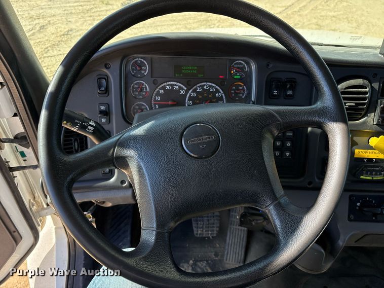 image for item OB9535 2019 Freightliner M2 bucket truck