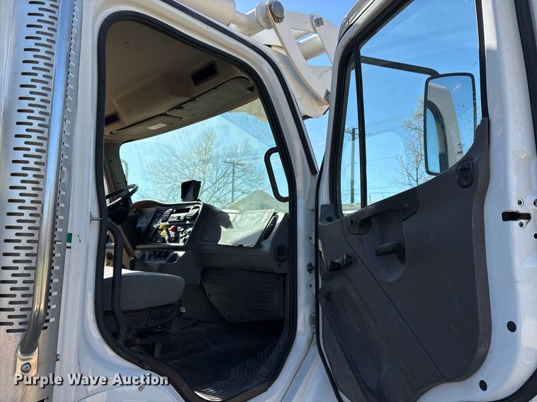 image for item OB9535 2019 Freightliner M2 bucket truck