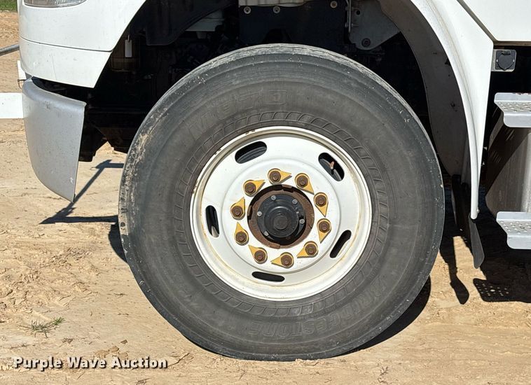 image for item OB9535 2019 Freightliner M2 bucket truck