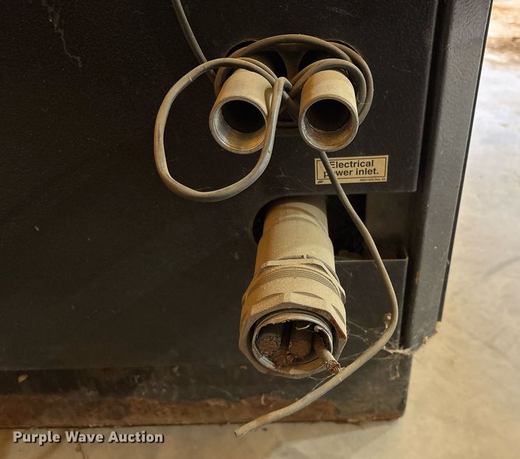 image for item OB9537 2003 Ingersoll Rand IRN125H-2S air compressor