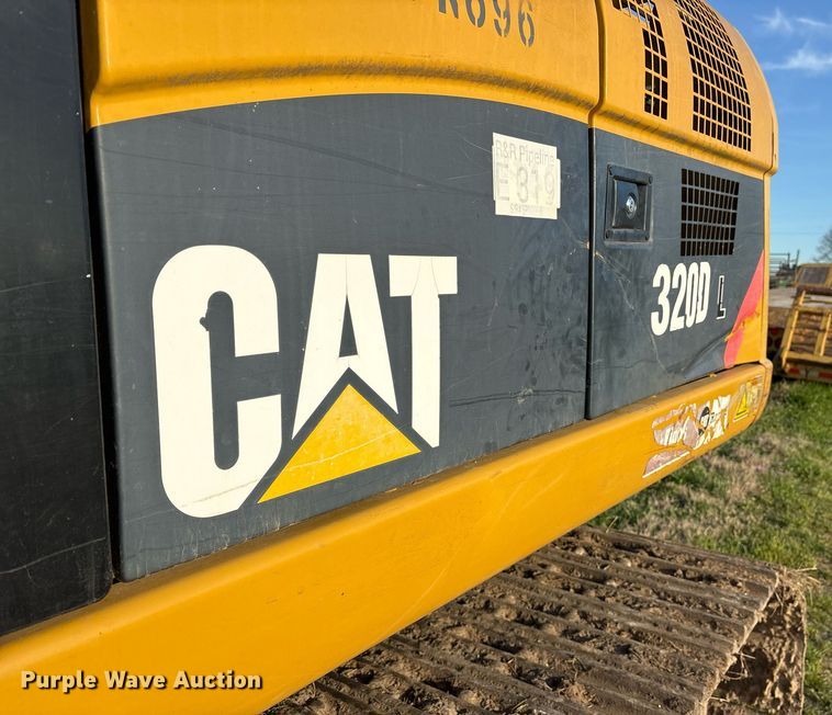 image for item OB9560 2011 Caterpillar 320D L excavator
