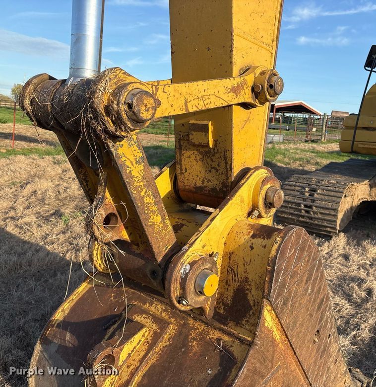 image for item OB9560 2011 Caterpillar 320D L excavator