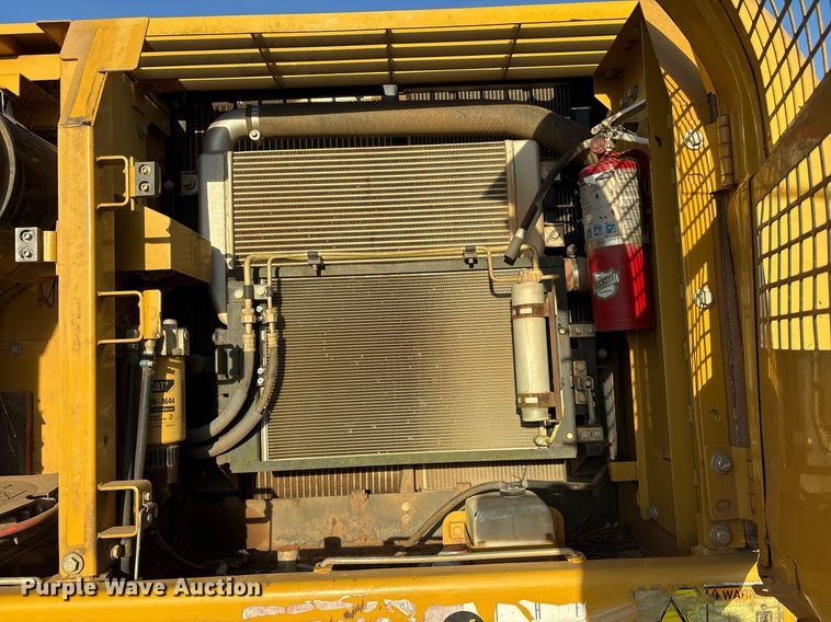 image for item OB9560 2011 Caterpillar 320D L excavator