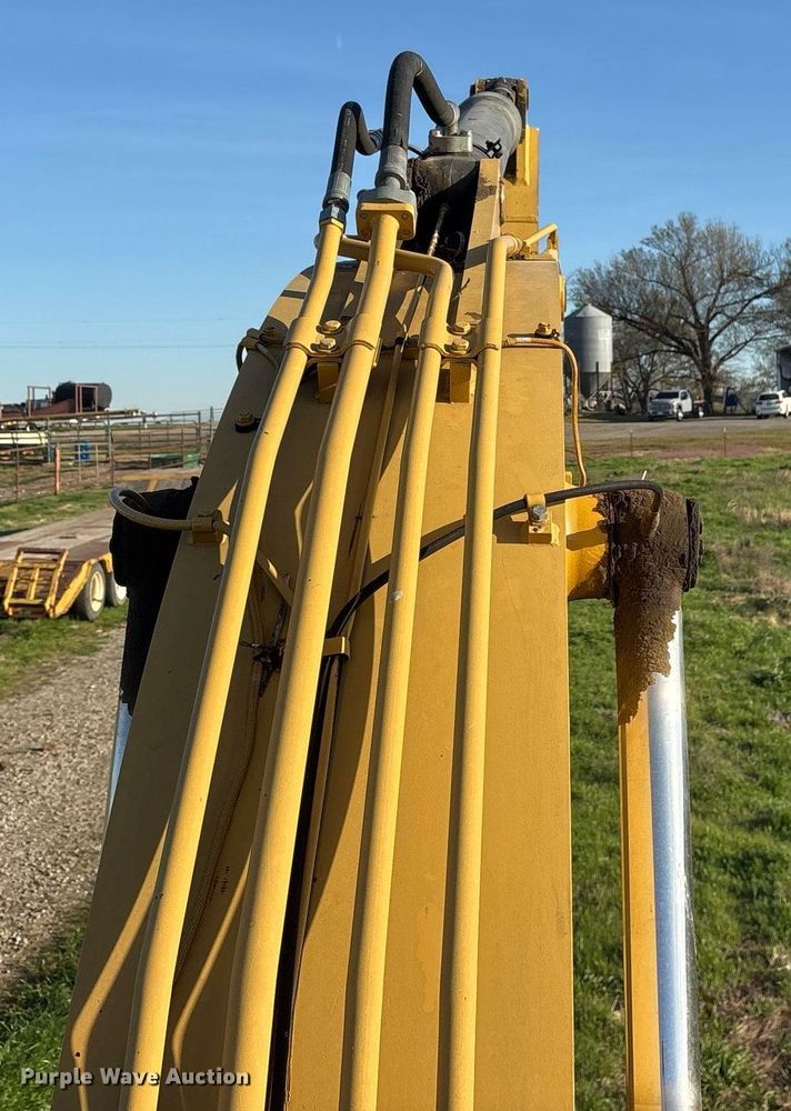 image for item OB9560 2011 Caterpillar 320D L excavator