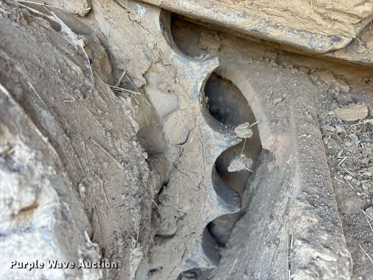 image for item OB9560 2011 Caterpillar 320D L excavator