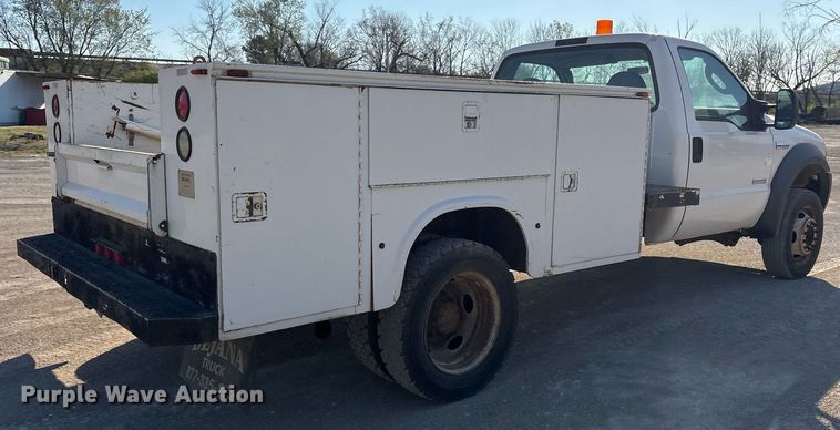 image for item OB9571 2005 Ford F550 SuperDuty utility / service truck