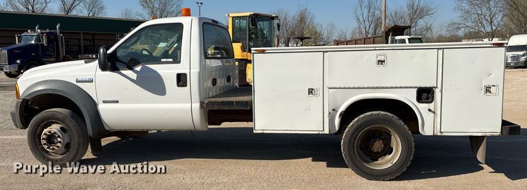image for item OB9571 2005 Ford F550 SuperDuty utility / service truck