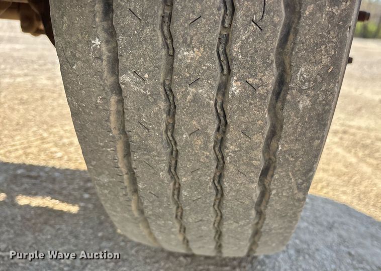 image for item OB9571 2005 Ford F550 SuperDuty utility / service truck