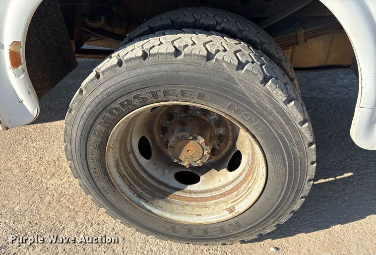 image for item OB9571 2005 Ford F550 SuperDuty utility / service truck