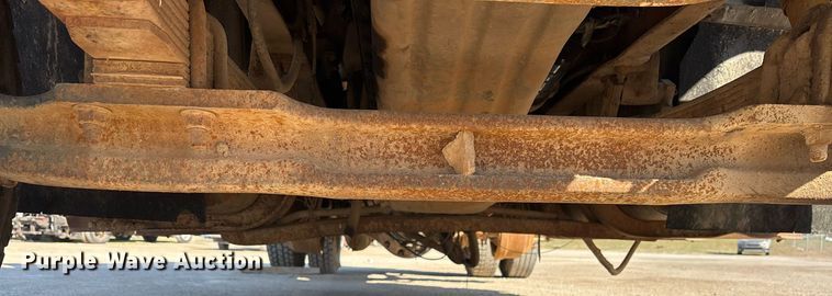 image for item OB9572 1982 International F2575 dump truck