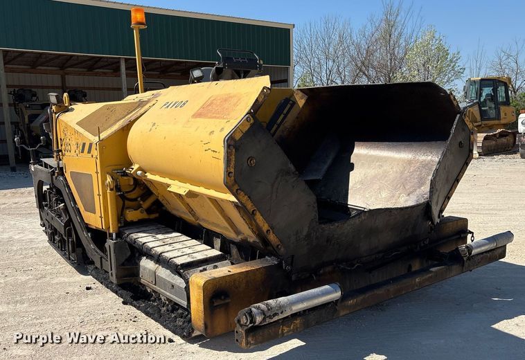 image for item OB9573 Weiler P385 paver