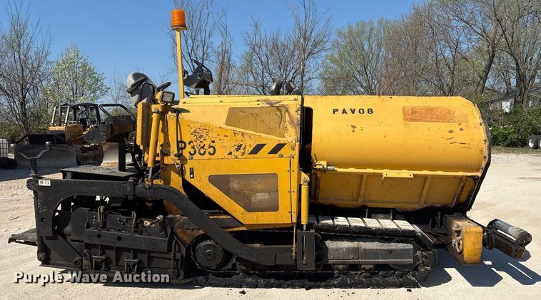 image for item OB9573 Weiler P385 paver