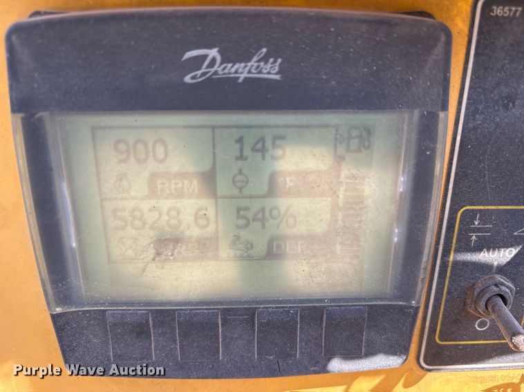 image for item OB9573 Weiler P385 paver