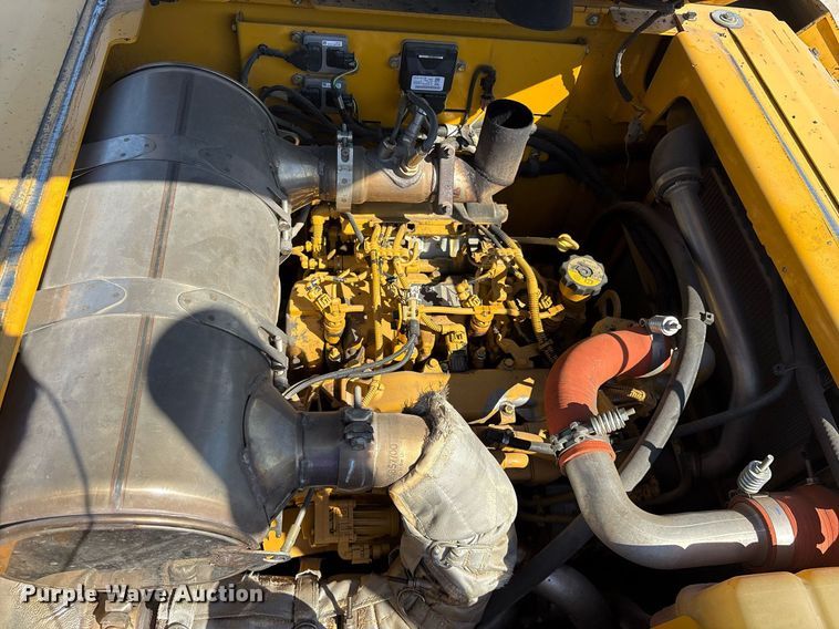 image for item OB9573 Weiler P385 paver