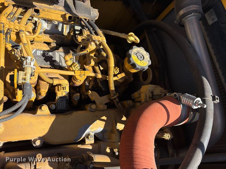 image for item OB9573 Weiler P385 paver