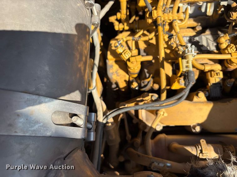 image for item OB9573 Weiler P385 paver