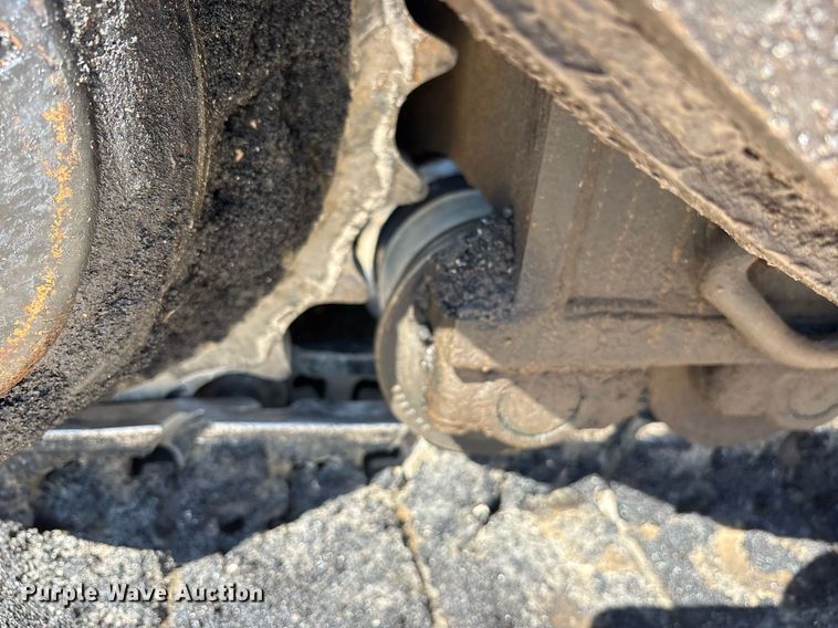 image for item OB9573 Weiler P385 paver