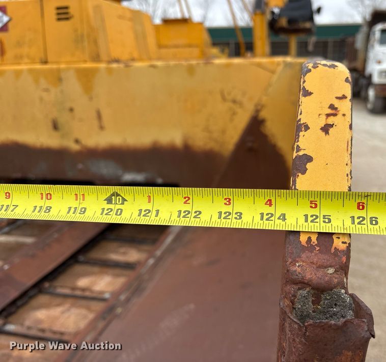 image for item OB9575 Blaw-Knox paver